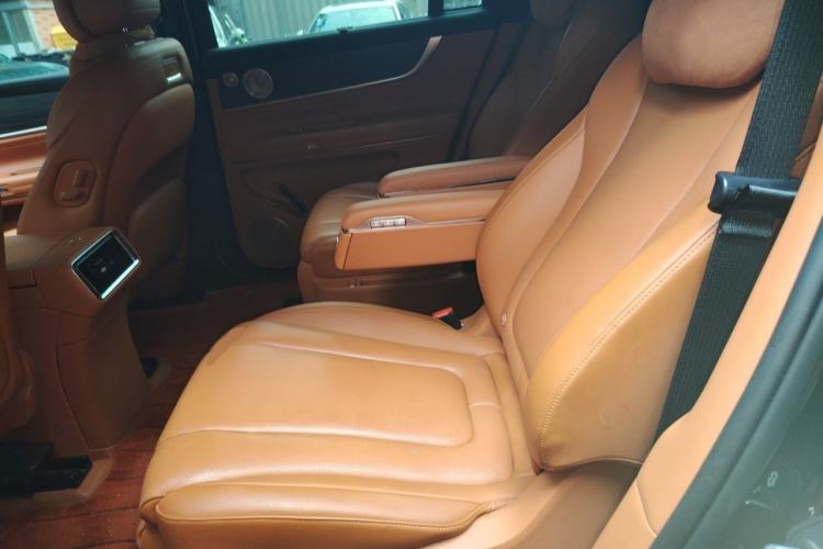 Used Hima AITO M9 2025 Extended-Range Ultra Version 52 kWh 6-Seater Left Rear Seat