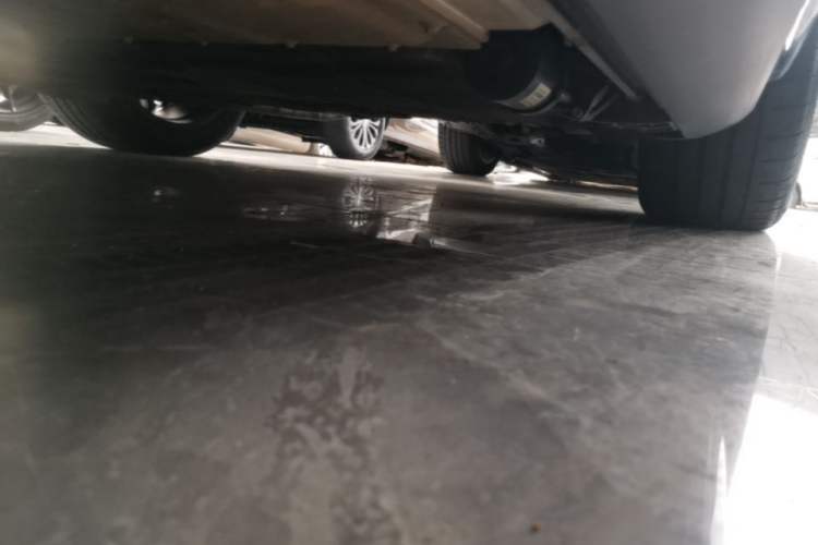 Used Hima AITO M9 2025 Extended-Range Ultra Version 52 kWh 6-Seater Left Side Sill