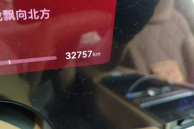 Used Hima AITO M9 2025 Extended-Range Max Version 52 kWh 6-Seater Edition Odometer Close Up
