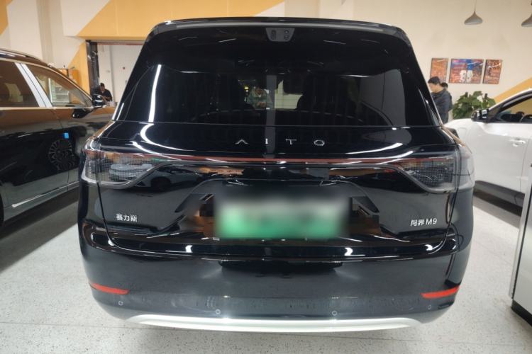 Used Hima AITO M9 2025 Extended-Range Ultra Version 52 kWh 6-Seater Rear