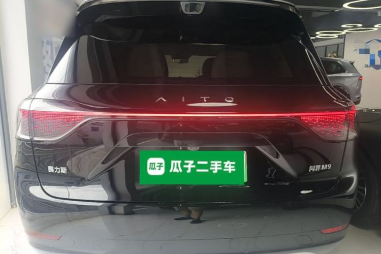 Used Hima AITO M9 2025 Extended-Range Ultra Version 52 kWh 6-Seater Rear