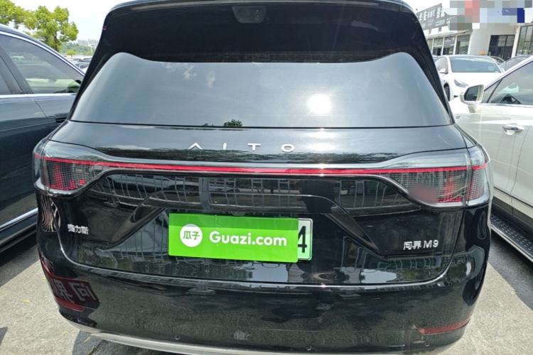 Used Hima AITO M9 2025 Extended-Range Max Version 52 kWh 6-Seater Edition Rear
