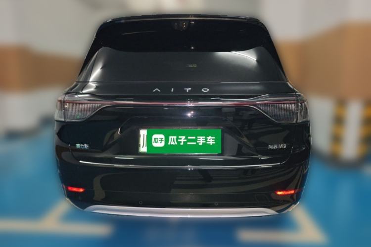 Used Hima AITO M9 2025 Extended-Range Ultra Version 52 kWh 5-Seater Edition Rear