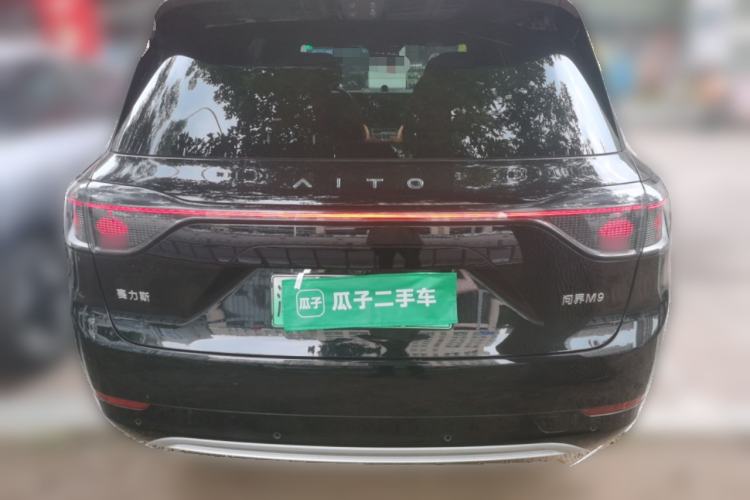 Used Hima AITO M9 2025 Extended-Range Ultra Version 52 kWh 6-Seater Rear