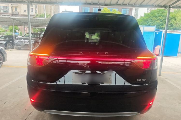 Used Hima AITO M9 2025 Model Range-Extended Max Edition 52kWh 6-seater (896-line LiDAR) Rear