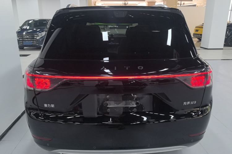 Used Hima AITO M9 2025 Extended-Range Ultra Version 52 kWh 6-Seater Rear