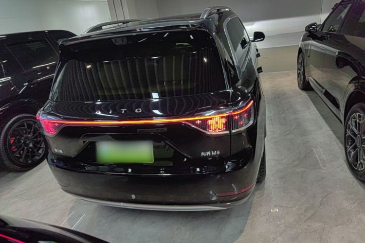 Used Hima AITO M9 2025 Extended-Range Ultra Version 52 kWh 6-Seater Rear