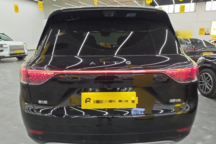 Used Hima AITO M9 2025 Extended-Range Ultra Version 52 kWh 6-Seater Rear
