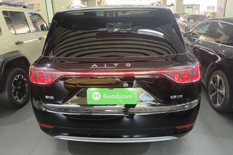 Used Hima AITO M9 2025 Extended-Range Ultra Version 52 kWh 6-Seater Rear