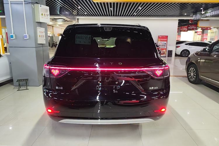 Used Hima AITO M9 2025 Extended-Range Ultra Version 52 kWh 6-Seater Rear