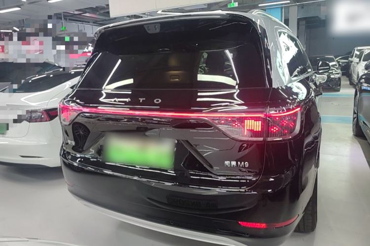 Used Hima AITO M9 2025 Extended-Range Ultra Version 52 kWh 6-Seater Rear