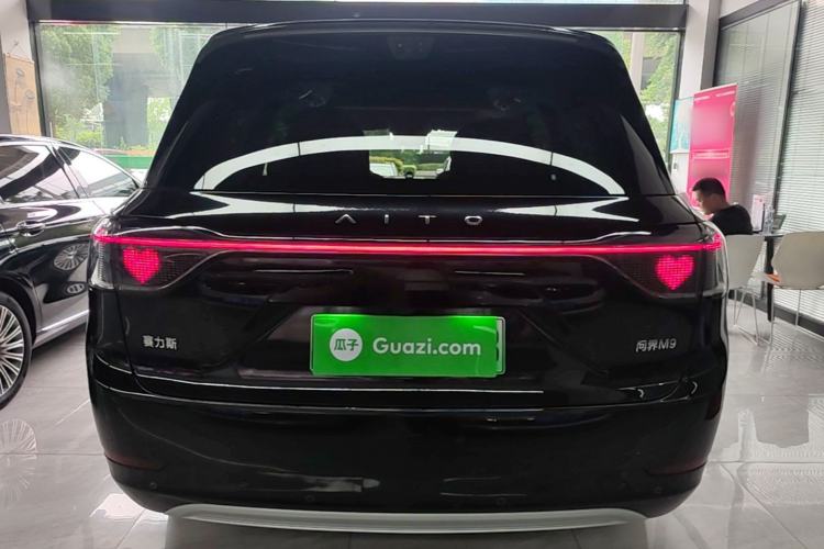 Used Hima AITO M9 2025 Extended-Range Ultra Version 52 kWh 6-Seater Rear