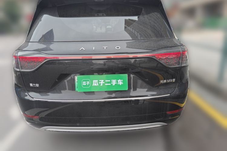 Used Hima AITO M9 2025 All-Electric Max Version 100 kWh 6-Seater Rear