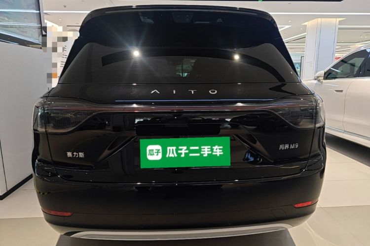 Used Hima AITO M9 2025 Extended-Range Ultra Version 52 kWh 6-Seater Rear