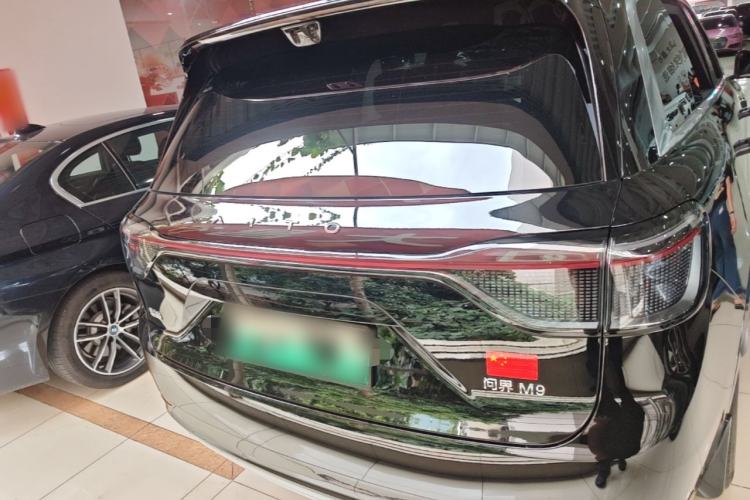 Used Hima AITO M9 2025 Extended-Range Ultra Version 52 kWh 6-Seater Rear