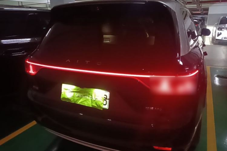 Used Hima AITO M9 2025 Extended-Range Ultra Version 52 kWh 6-Seater Rear