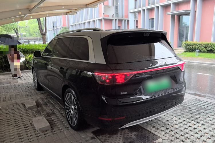 Used Hima AITO M9 2025 Extended-Range Ultra Version 52 kWh 6-Seater Rear Left 45 Deg