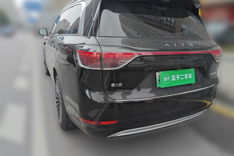 Used Hima AITO M9 2025 All-Electric Max Version 100 kWh 6-Seater Rear Left 45 Deg