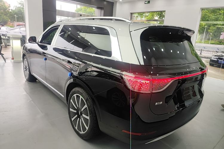 Used Hima AITO M9 2025 Extended-Range Max Version 52 kWh 6-Seater Edition Rear Left 45 Deg