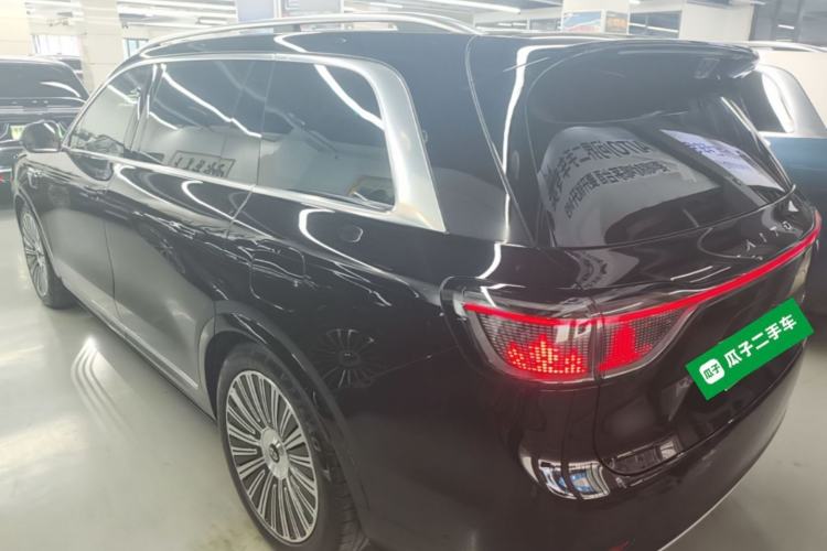Used Hima AITO M9 2025 Extended-Range Ultra Version 52 kWh 5-Seater Edition Rear Left 45 Deg
