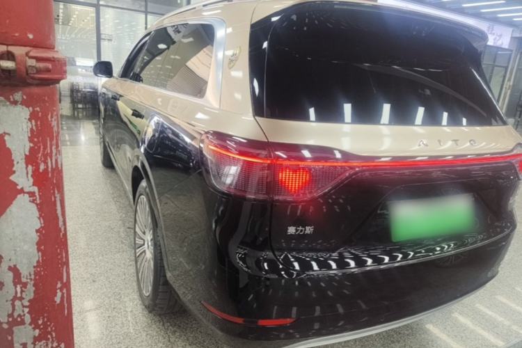 Used Hima AITO M9 2025 Extended-Range Ultra Version 52 kWh 5-Seater Edition Rear Left 45 Deg
