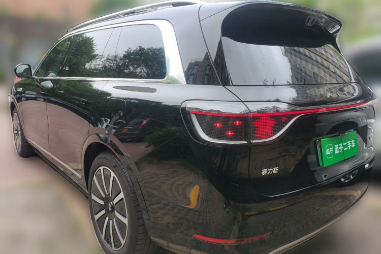 Used Hima AITO M9 2025 Extended-Range Ultra Version 52 kWh 6-Seater Rear Left 45 Deg