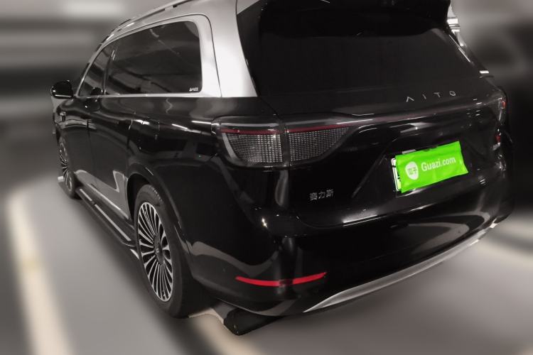 Used Hima AITO M9 2025 Extended-Range Max Version 52 kWh 5-Seater Edition Rear Left 45 Deg