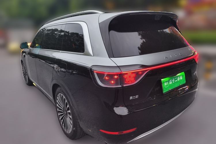 Used Hima AITO M9 2025 Extended-Range Ultra Version 52 kWh 6-Seater Rear Left 45 Deg