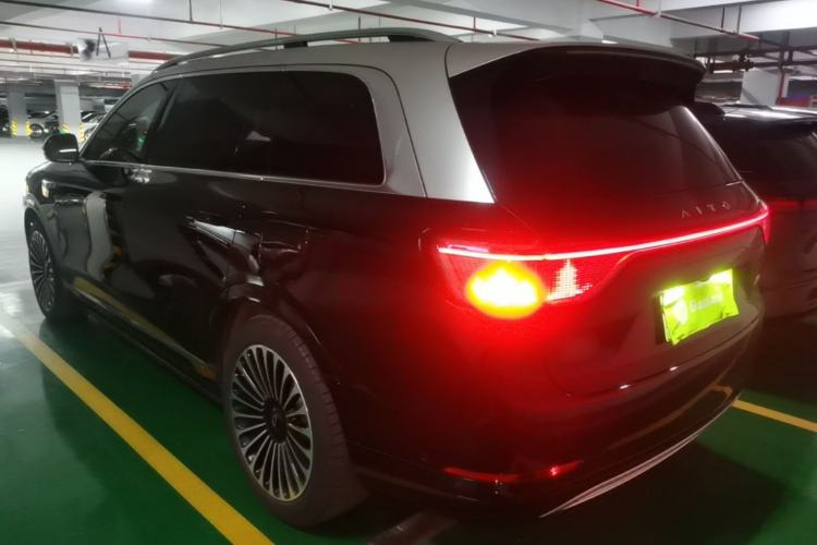 Used Hima AITO M9 2025 Extended-Range Ultra Version 52 kWh 6-Seater Rear Left 45 Deg