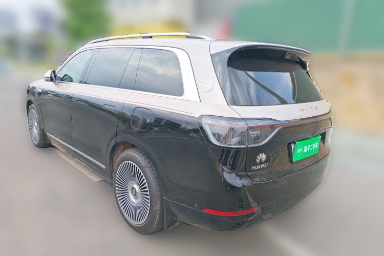 Used Hima AITO M9 2025 Extended-Range Max Version 52 kWh 6-Seater Edition Rear Left 45 Deg