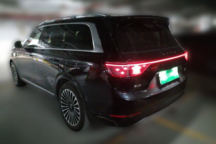 Used Hima AITO M9 2025 Pure Electric Ultra Version 100 kWh 6-Seater Model Rear Left 45 Deg