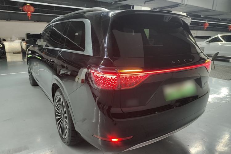 Used Hima AITO M9 2025 Extended-Range Ultra Version 52 kWh 5-Seater Edition Rear Left 45 Deg