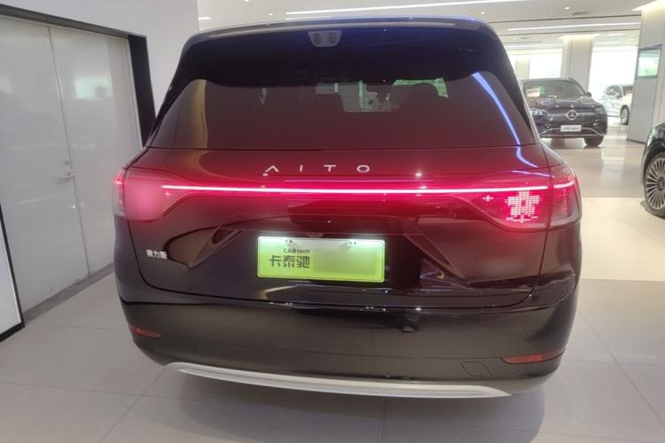 Used Hima AITO M9 2025 Extended-Range Ultra Version 52 kWh 5-Seater Edition Rear