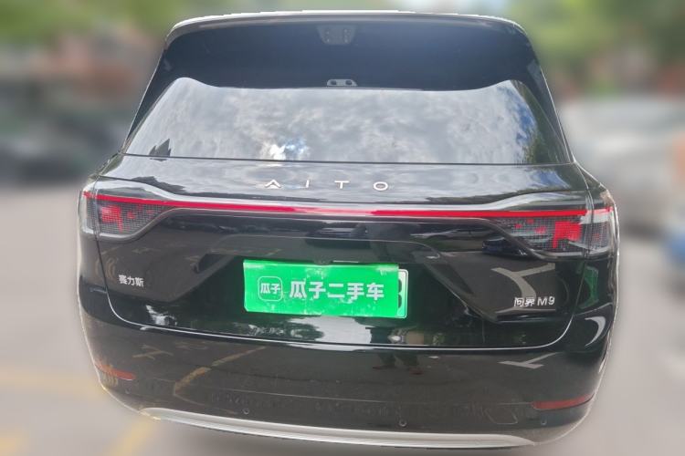 Used Hima AITO M9 2025 Extended-Range Ultra Version 52 kWh 6-Seater Rear