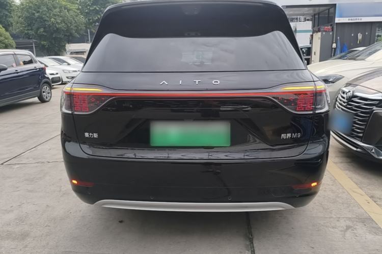 Used Hima AITO M9 2025 Extended-Range Ultra Version 52 kWh 6-Seater Rear