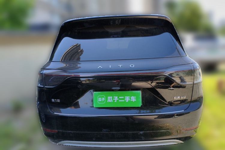 Used Hima AITO M9 2025 Extended-Range Max Version 52 kWh 6-Seater Edition Rear