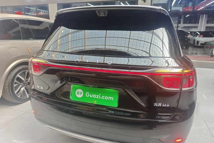 Used Hima AITO M9 2025 Extended-Range Ultra Version 52 kWh 6-Seater Rear