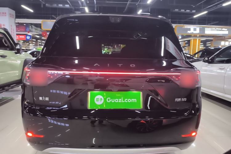 Used Hima AITO M9 2025 Extended-Range Ultra Version 52 kWh 6-Seater Rear
