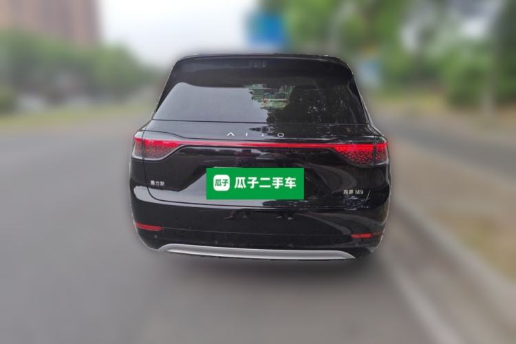 Used Hima AITO M9 2025 Extended-Range Ultra Version 52 kWh 6-Seater Rear