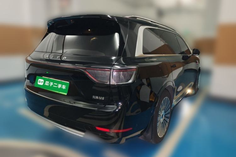 Used Hima AITO M9 2025 Extended-Range Ultra Version 52 kWh 5-Seater Edition Rear Right 45 Deg