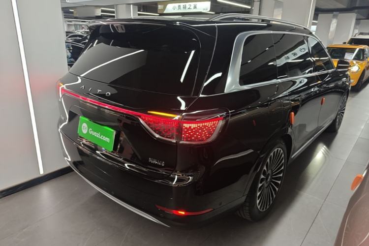 Used Hima AITO M9 2025 Extended-Range Ultra Version 52 kWh 6-Seater Rear Right 45 Deg