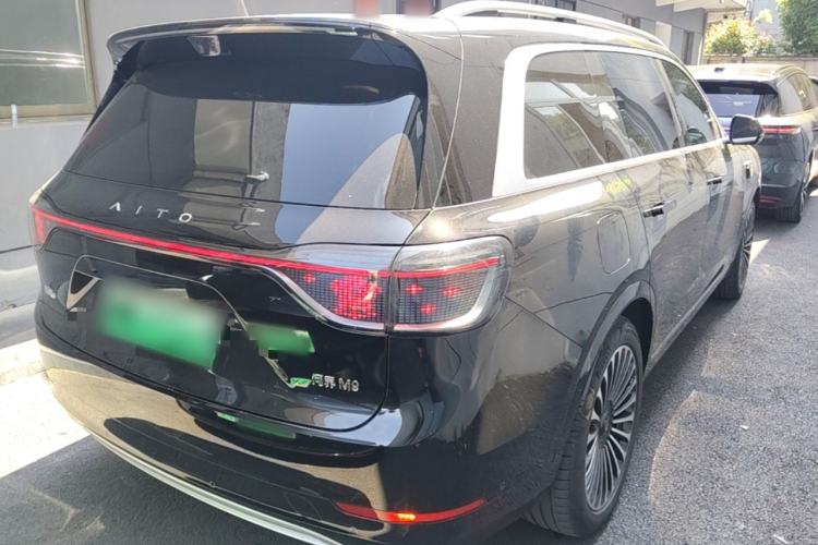 Used Hima AITO M9 2025 Extended-Range Max Version 52 kWh 6-Seater Edition Rear Right 45 Deg