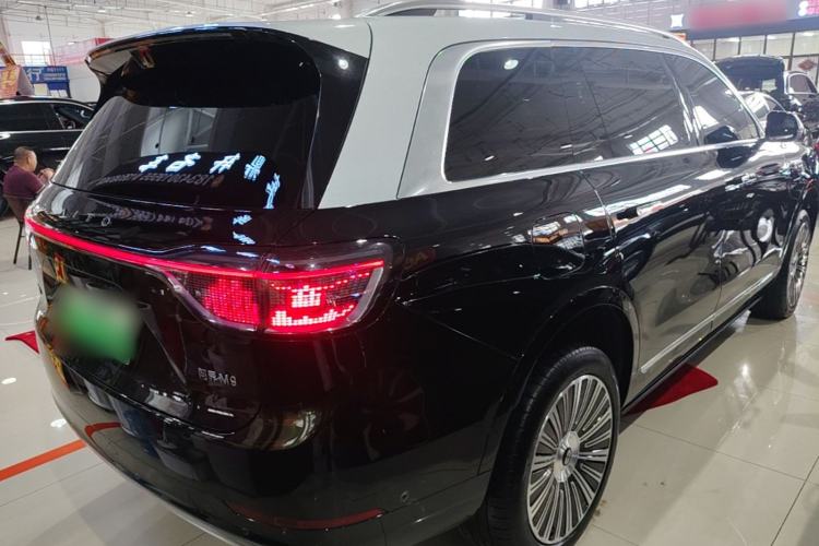 Used Hima AITO M9 2025 Extended-Range Ultra Version 52 kWh 5-Seater Edition Rear Right 45 Deg