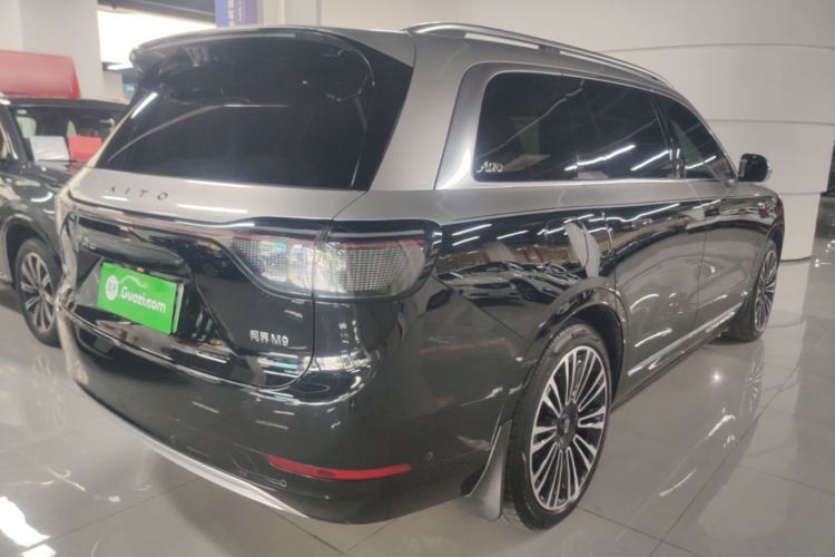Used Hima AITO M9 2025 Extended-Range Ultra Version 52 kWh 6-Seater Rear Right 45 Deg