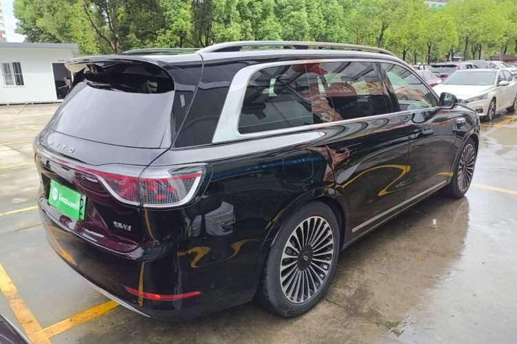 Used Hima AITO M9 2025 Extended-Range Max Version 52 kWh 5-Seater Edition Rear Right 45 Deg