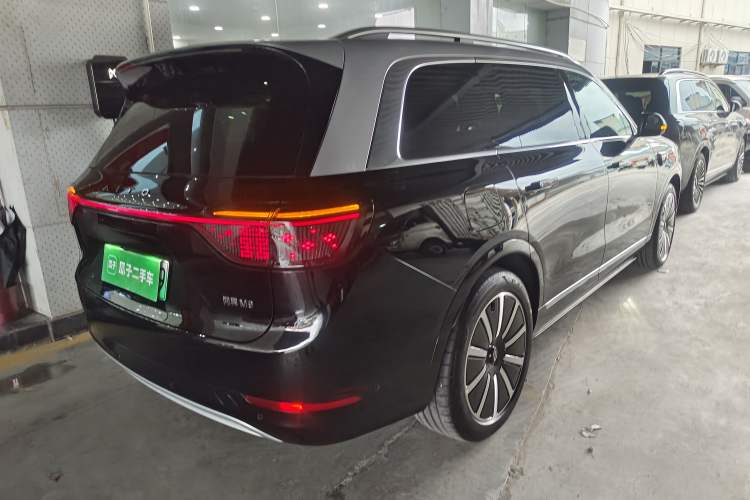 Used Hima AITO M9 2025 Extended-Range Ultra Version 52 kWh 6-Seater Rear Right 45 Deg