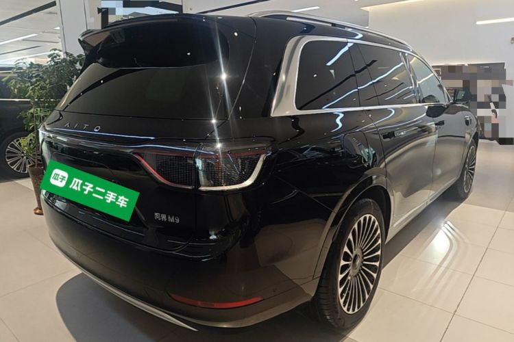 Used Hima AITO M9 2025 Extended-Range Ultra Version 52 kWh 6-Seater Rear Right 45 Deg