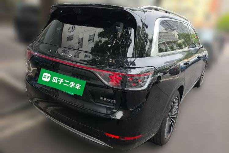 Used Hima AITO M9 2025 All-Electric Ultra Version 100 kWh 5-Seater Model Rear Right 45 Deg