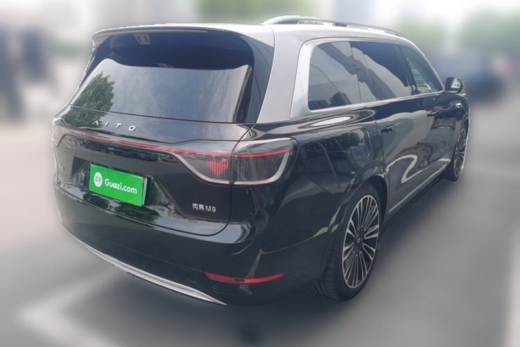 Used Hima AITO M9 2025 Extended-Range Ultra Version 52 kWh 5-Seater Edition Rear Right 45 Deg
