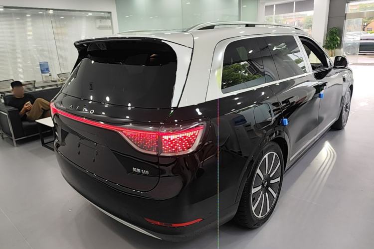 Used Hima AITO M9 2025 Extended-Range Max Version 52 kWh 6-Seater Edition Rear Right 45 Deg